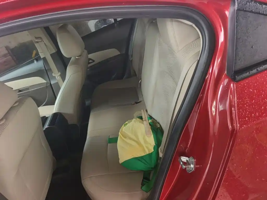 Chevrolet Cruze — миниатюра 17