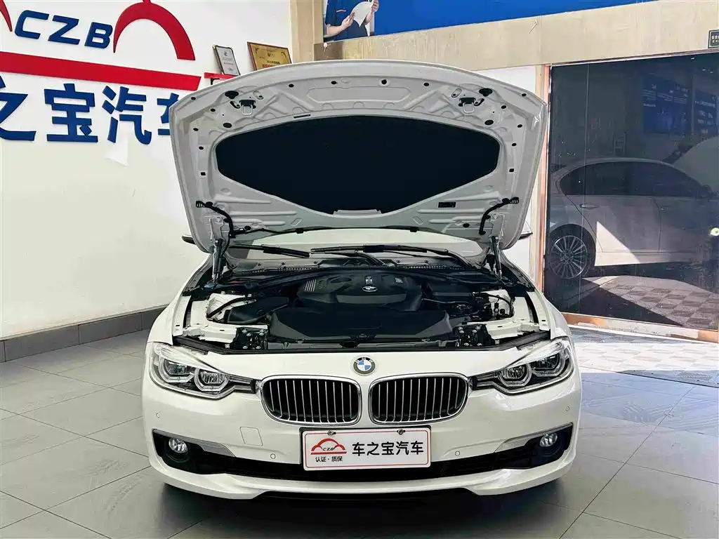 BMW 3 Series — миниатюра 25