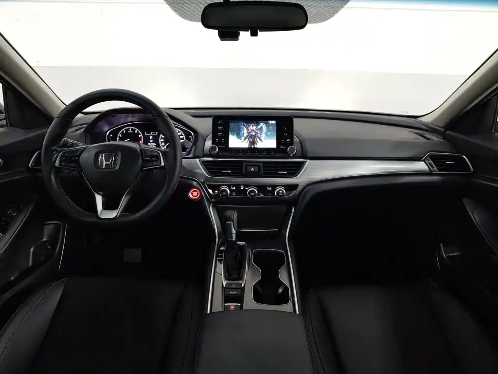 Honda Accord — миниатюра 5