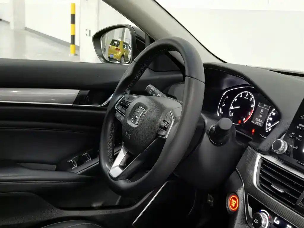 Honda Accord — миниатюра 22