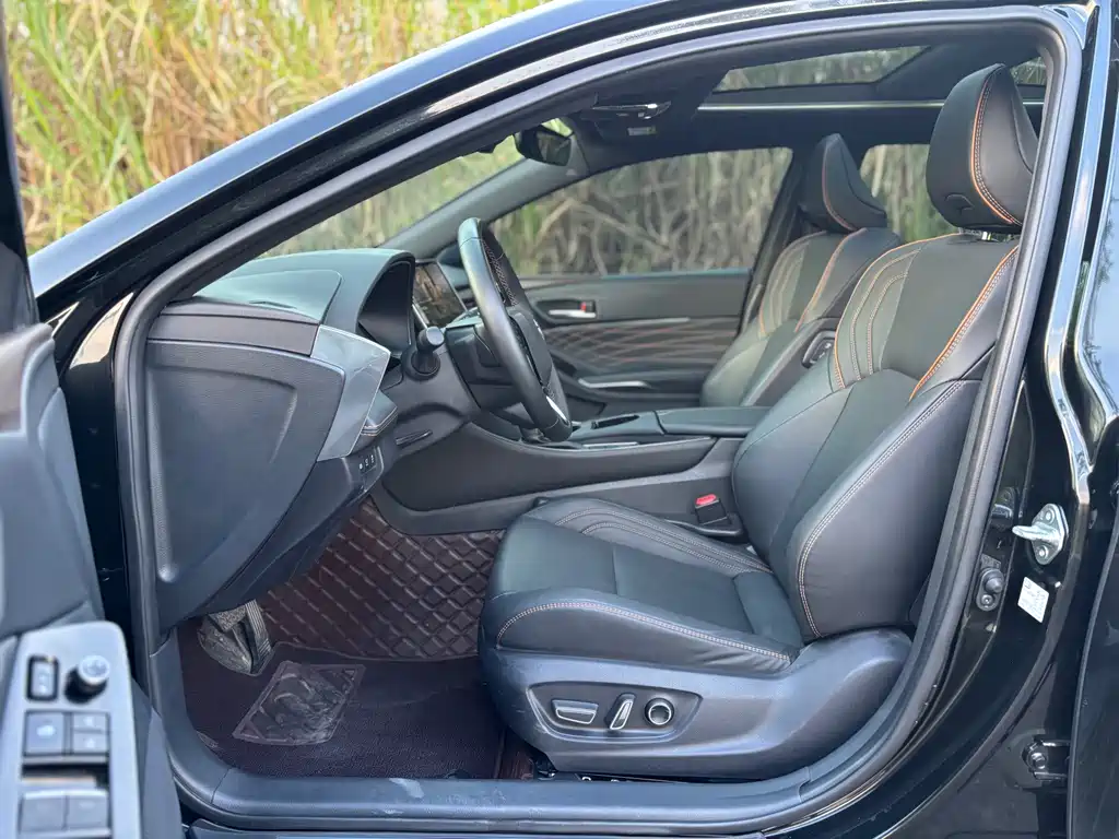 Toyota Avalon — миниатюра 6