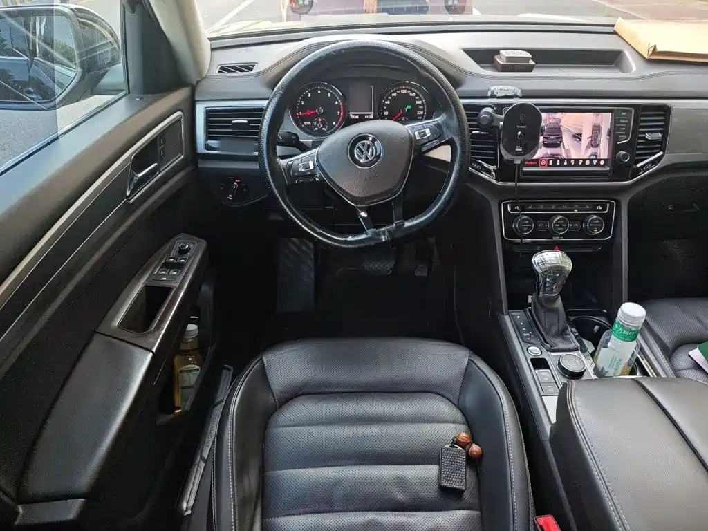 Volkswagen Teramont — миниатюра 11