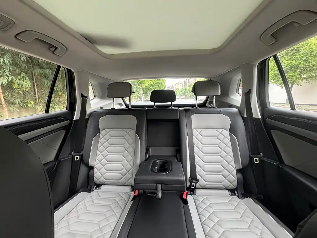 Volkswagen Tayron — миниатюра 19