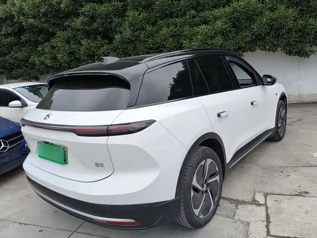 NIO ES6 — миниатюра 7