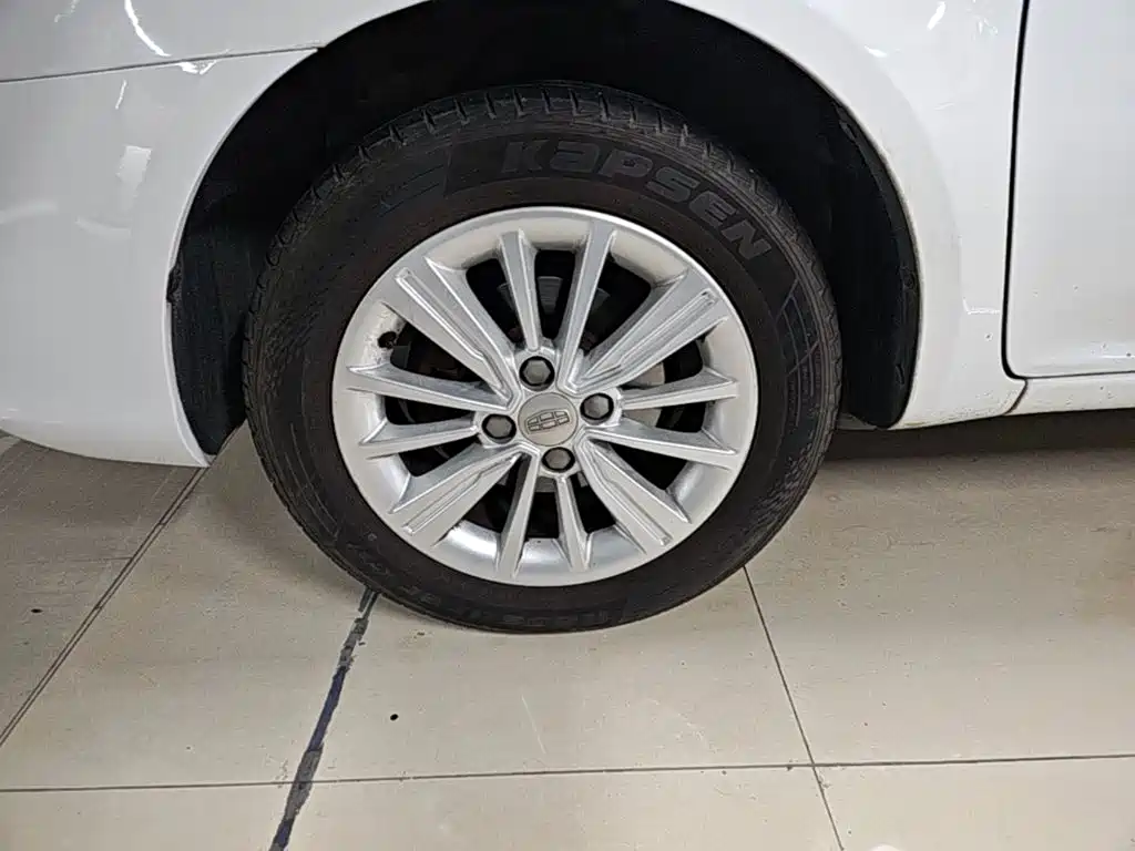 Geely King Kong — миниатюра 23