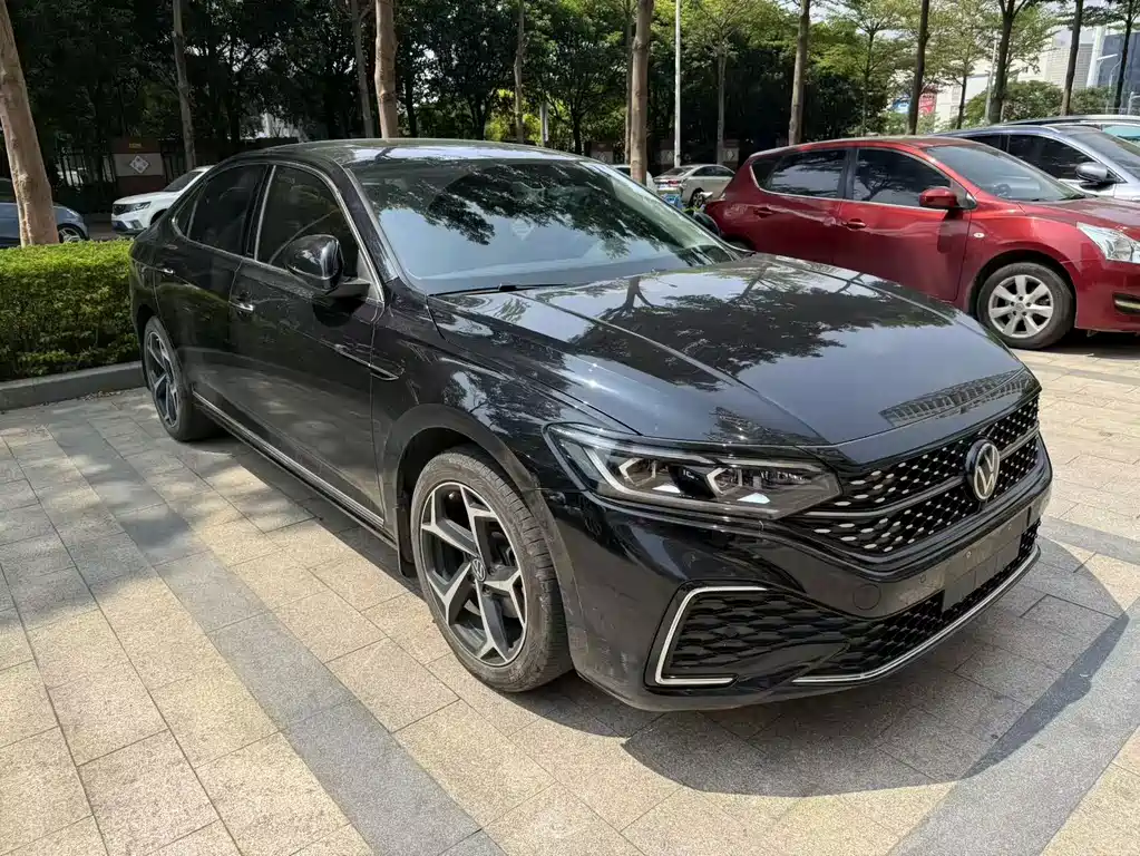 Volkswagen Passat — миниатюра 3