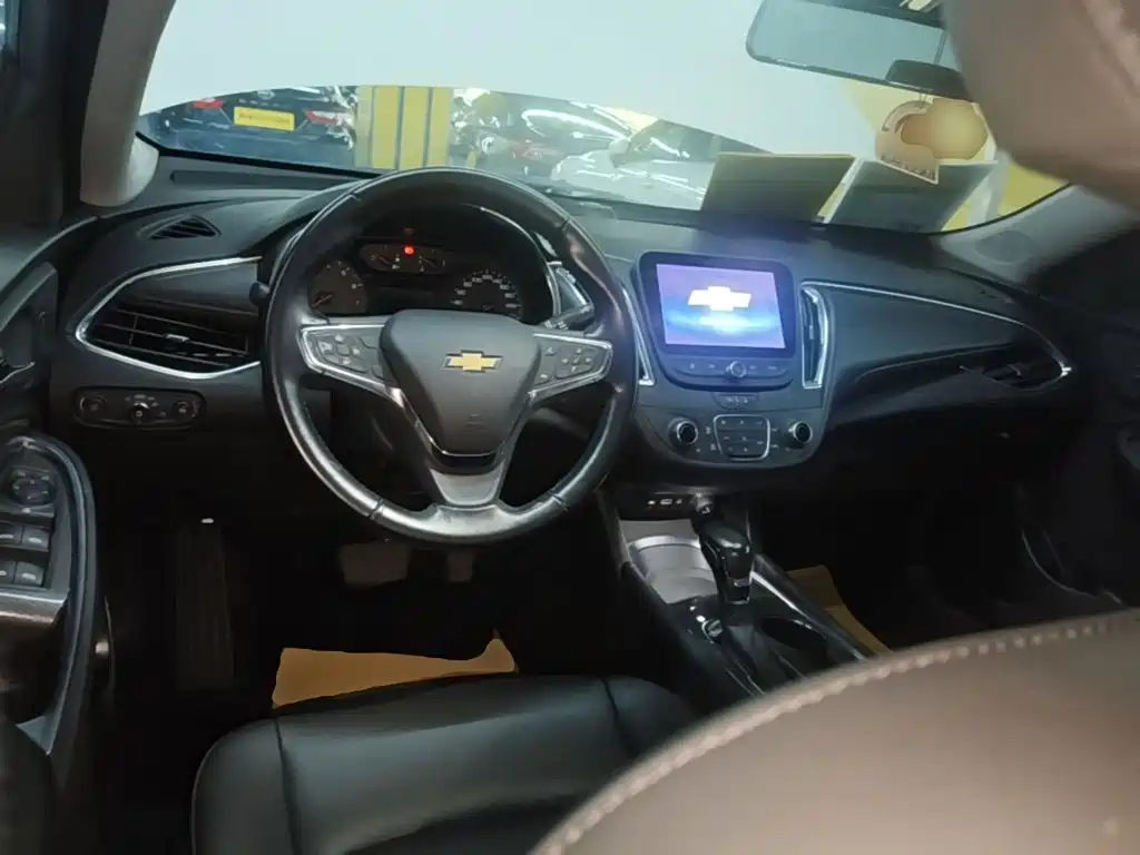 Chevrolet Malibu XL — миниатюра 10