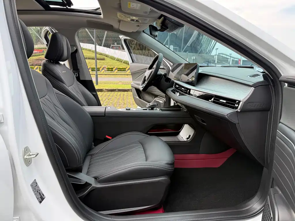 Chery Arrizo 8 1.6T DCT Smart, фото 11