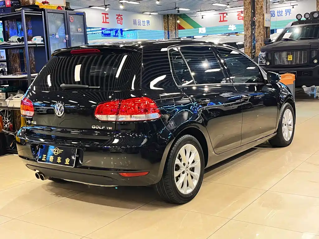 Volkswagen Golf — миниатюра 5