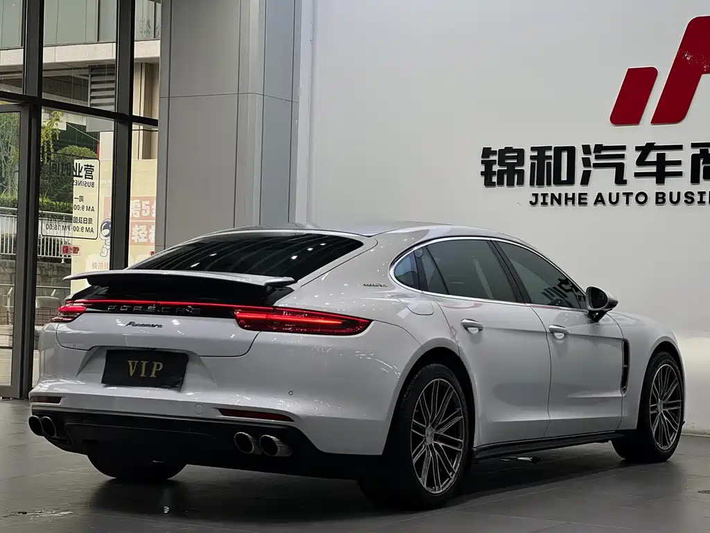 Porsche Panamera — миниатюра 5