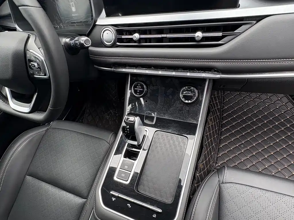 Chery Tiggo 8 — миниатюра 8