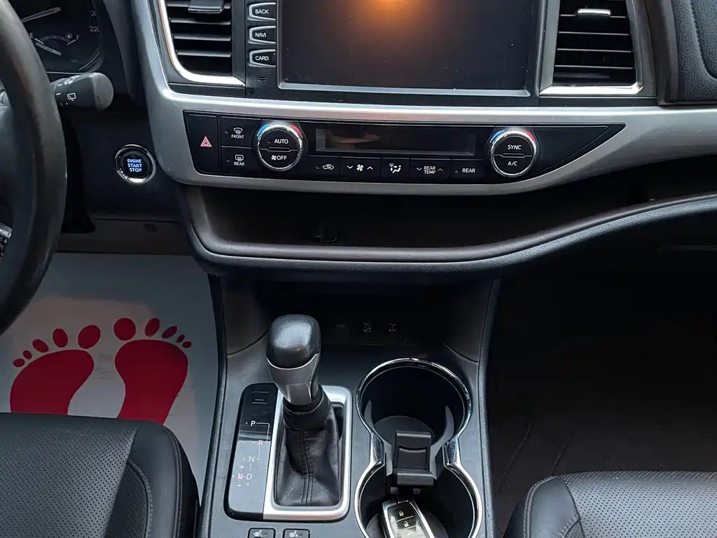 Toyota Highlander — миниатюра 13