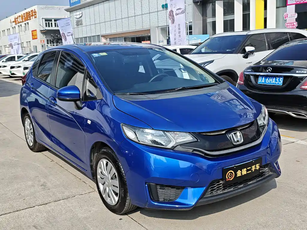 Honda Fit — миниатюра 4