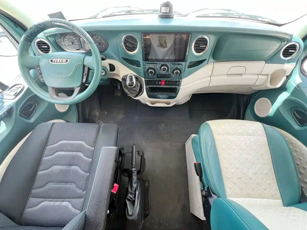 IVECO Ousheng — миниатюра 7