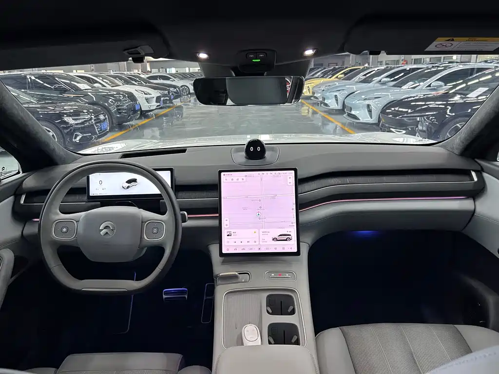 NIO ES8 — миниатюра 5