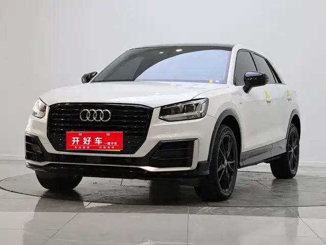 audi q2l