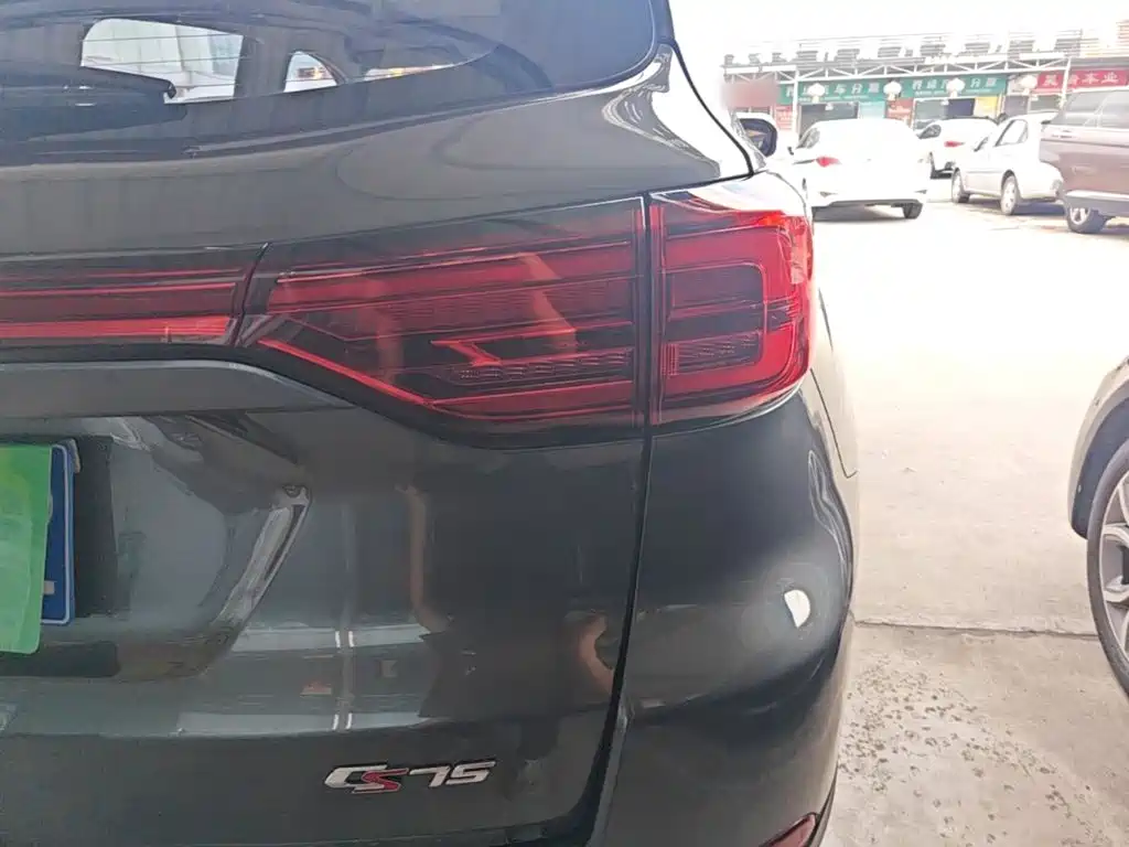 Changan CS75 — миниатюра 8