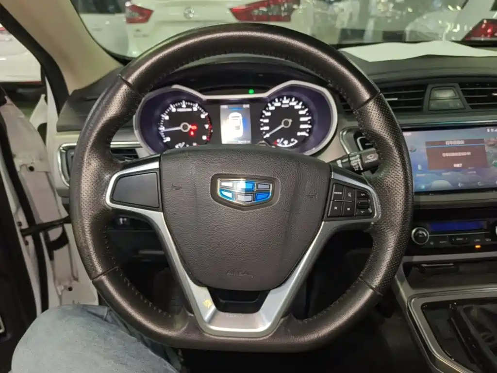 Geely Emgrand GL — миниатюра 11