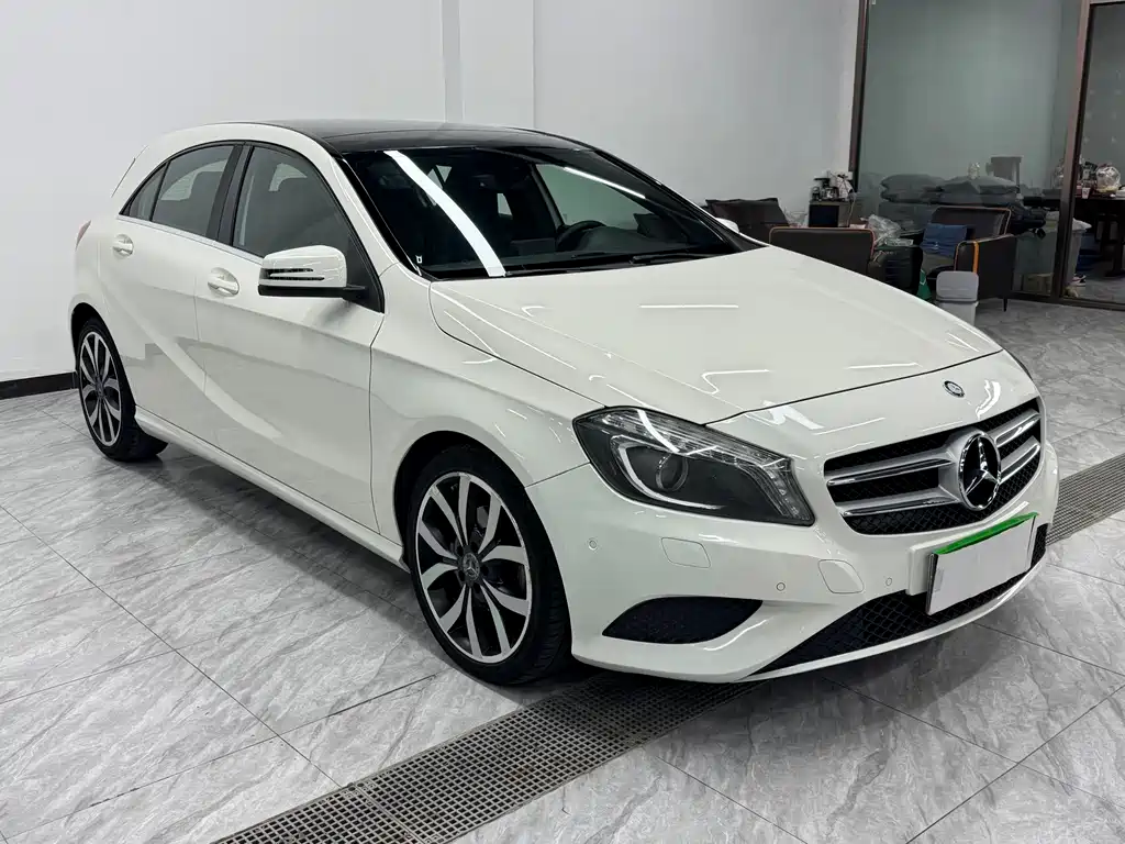 Mercedes-Benz A-Class (Import) — миниатюра 3