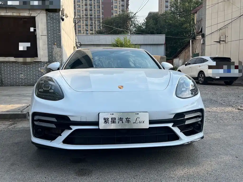 Porsche Panamera — миниатюра 2