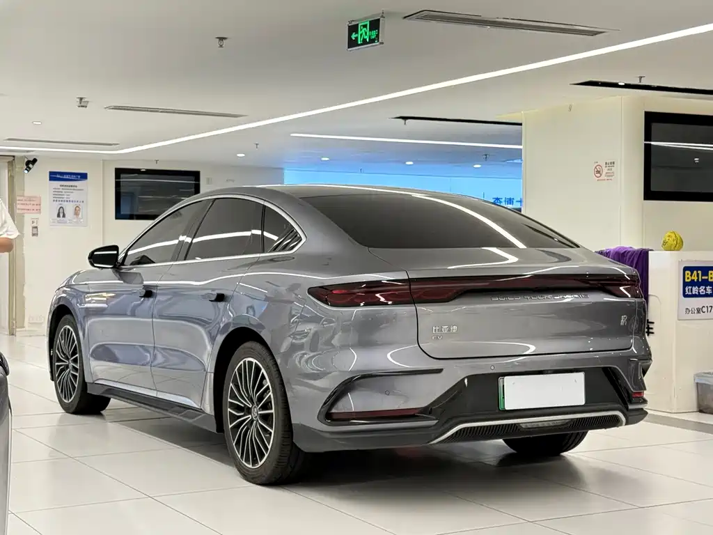 BYD Han — миниатюра 5