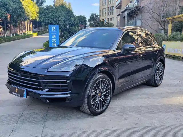 porsche cayenne