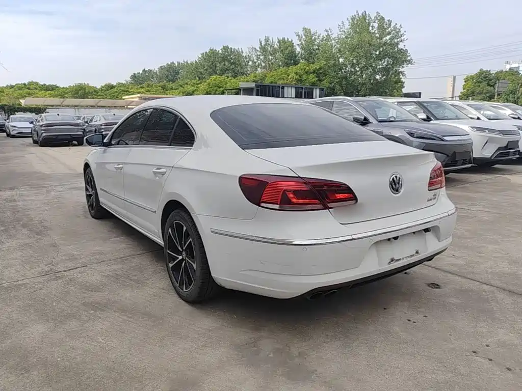 Volkswagen FAW - Passat CC CC 2016 1.8TSI Luxury