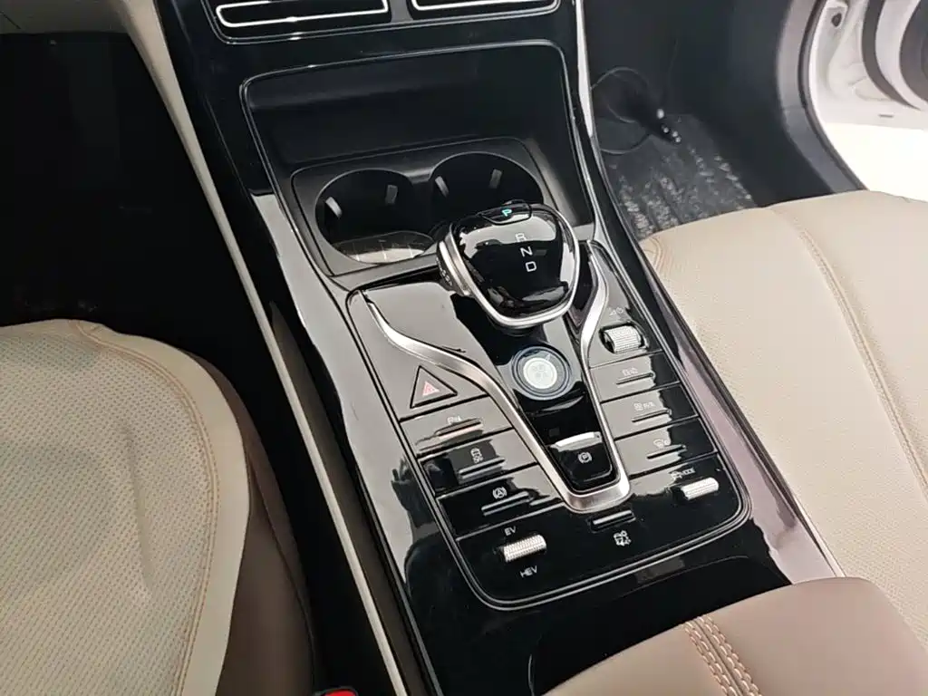 BYD Qin PLUS — миниатюра 14