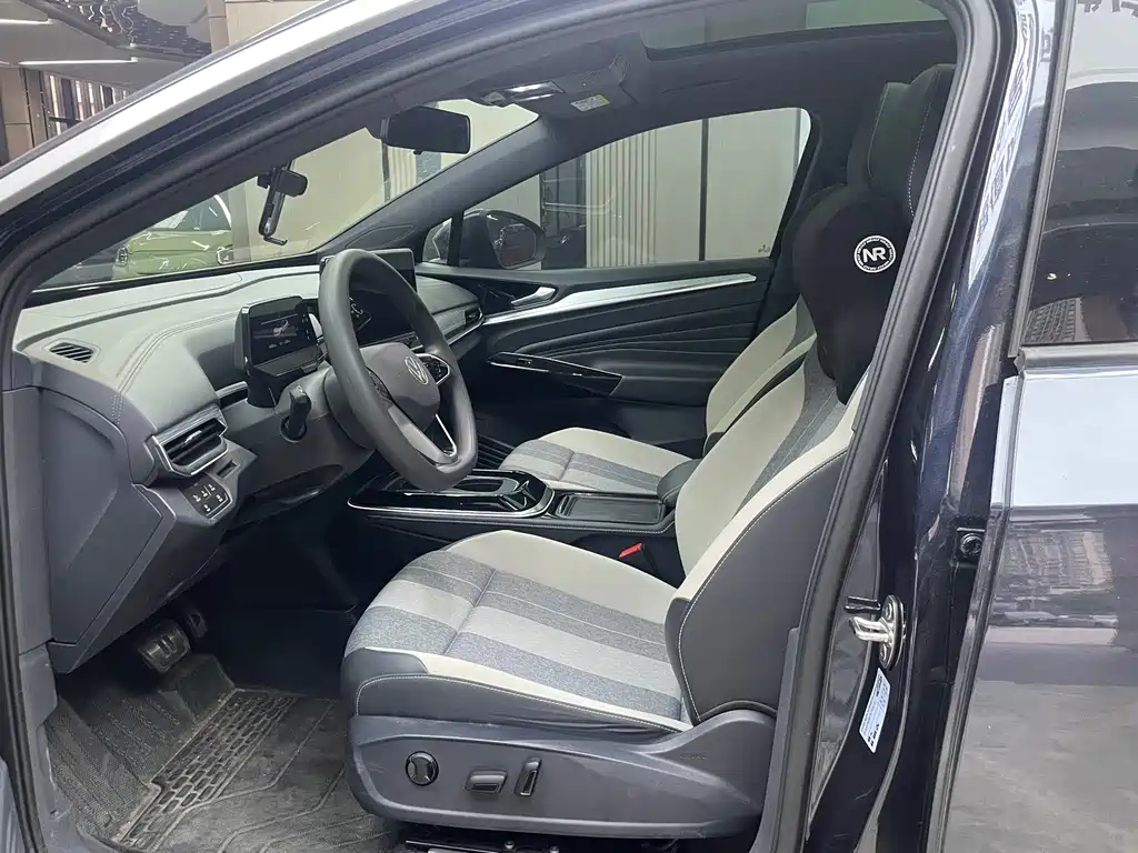 Volkswagen ID.4 Crozz — миниатюра 9