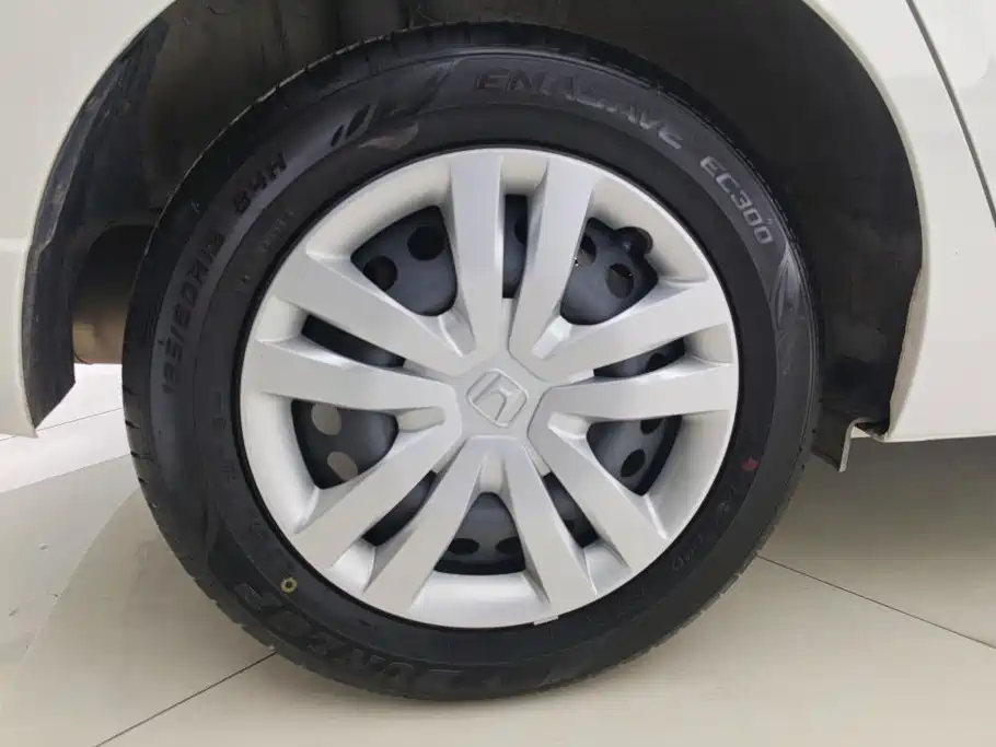 Honda Fit — миниатюра 6