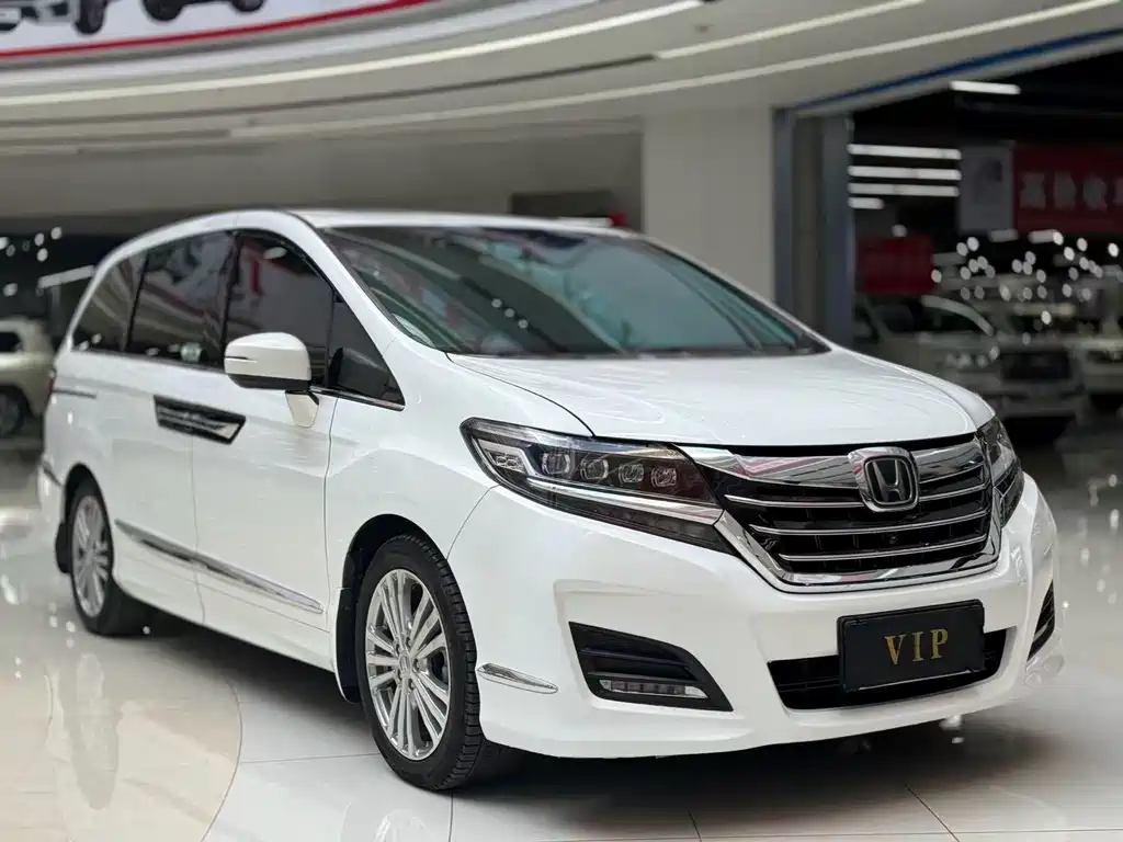 Honda Elysion — миниатюра 3