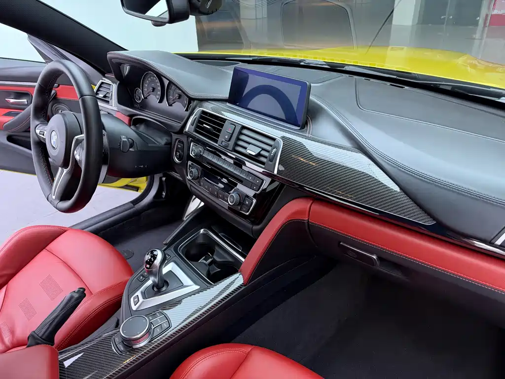 BMW M4 — миниатюра 11