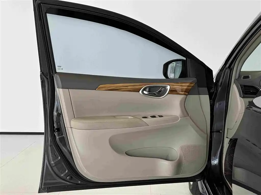 Nissan Sylphy — миниатюра 20
