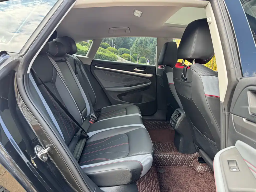 Volkswagen Lamando — миниатюра 19