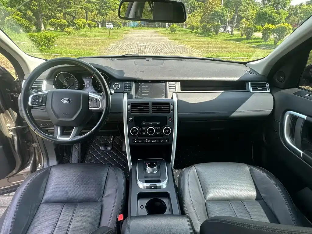 Land Rover Discovery Sport — миниатюра 5