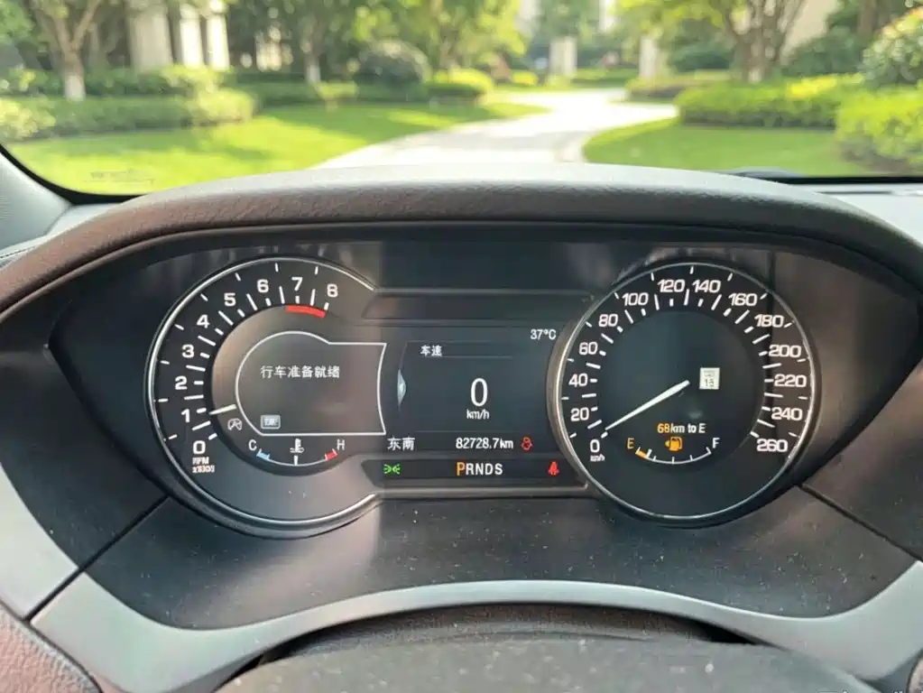 Lincoln MKZ — миниатюра 3