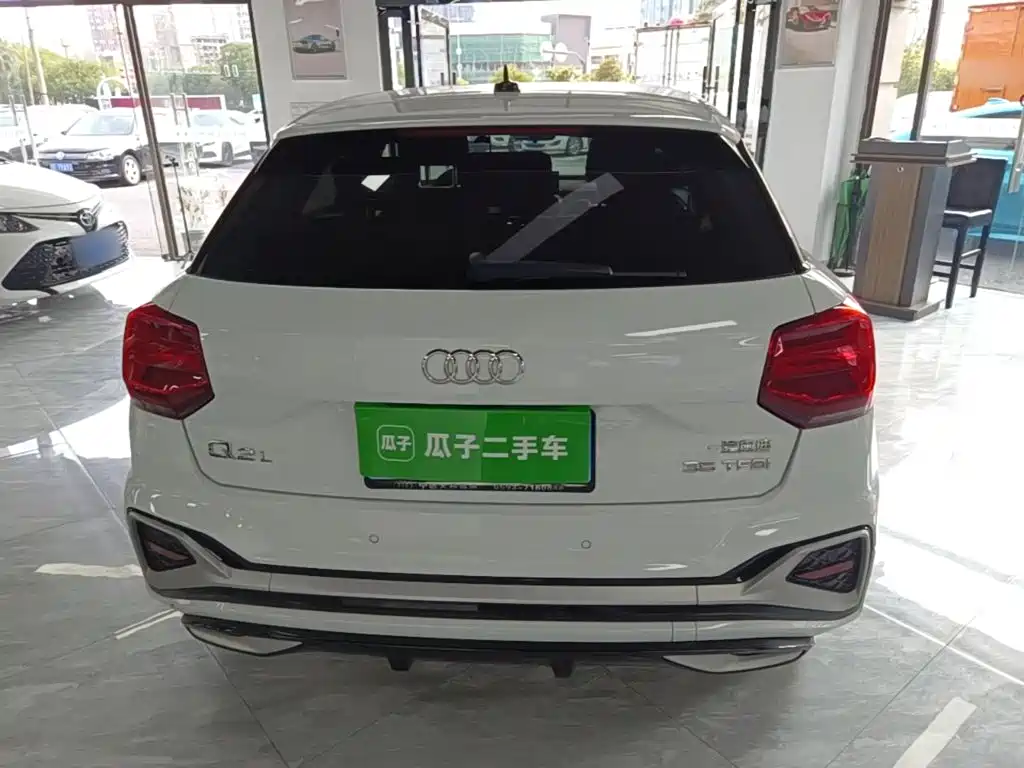 Audi Q2L — миниатюра 6