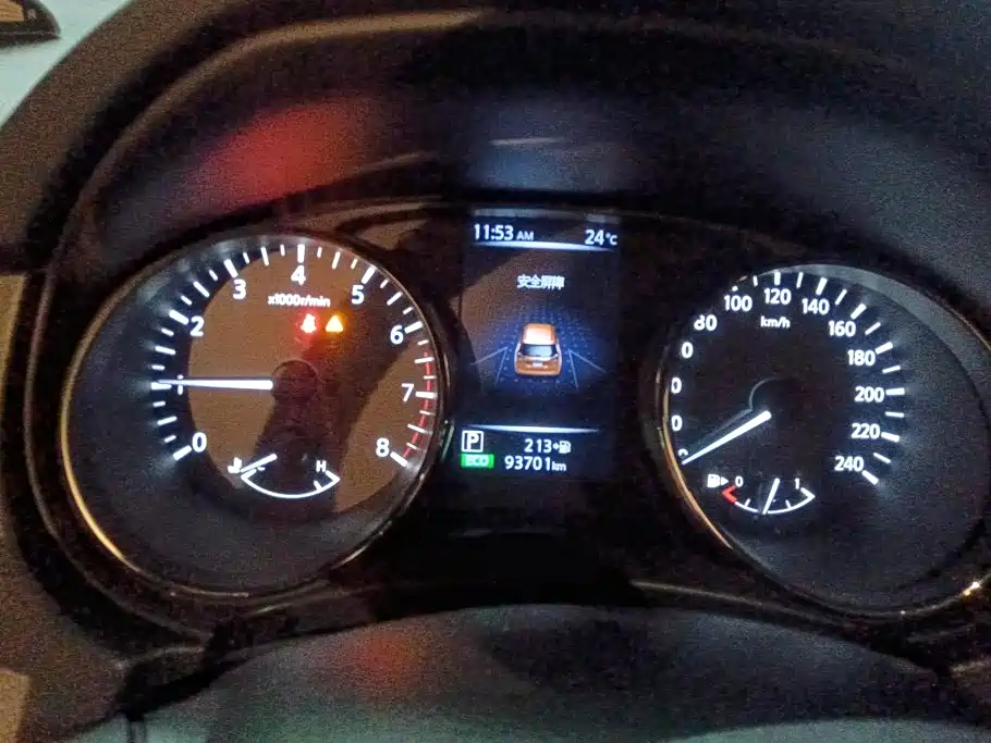 Nissan X-Trail — миниатюра 14