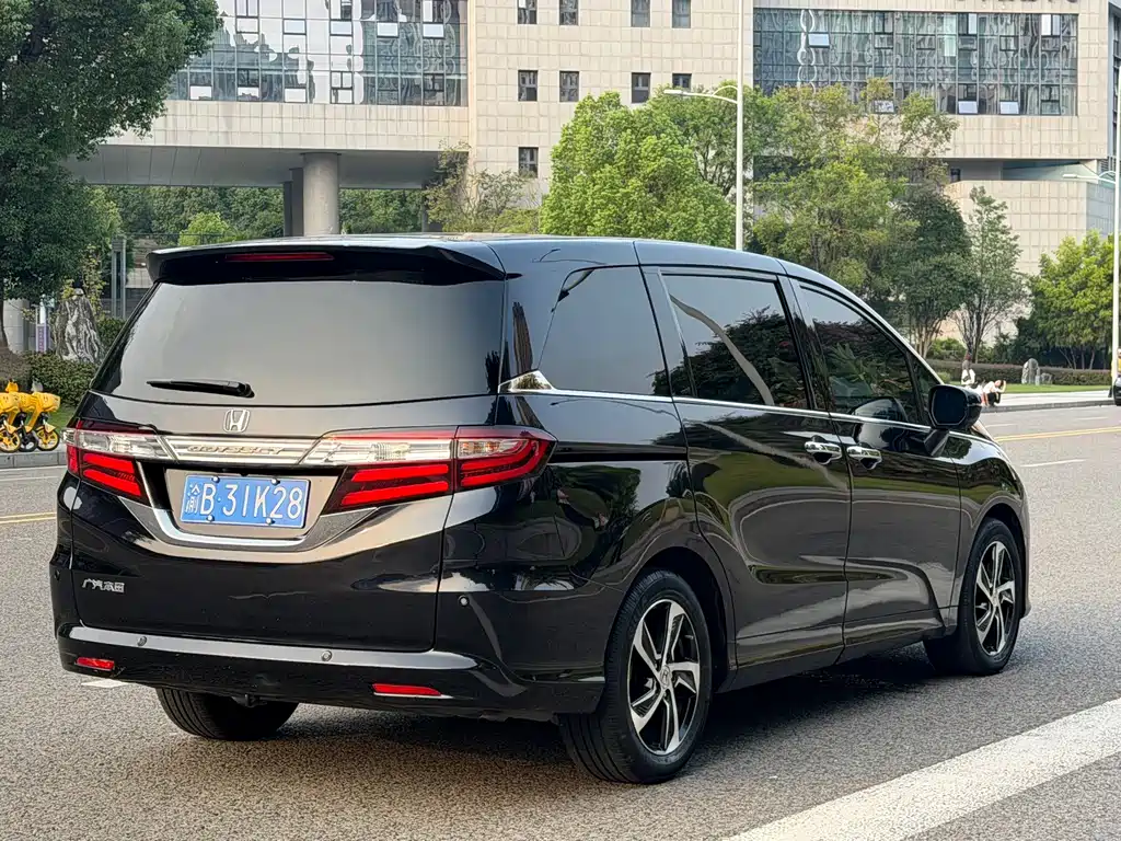 Honda Odyssey — миниатюра 4