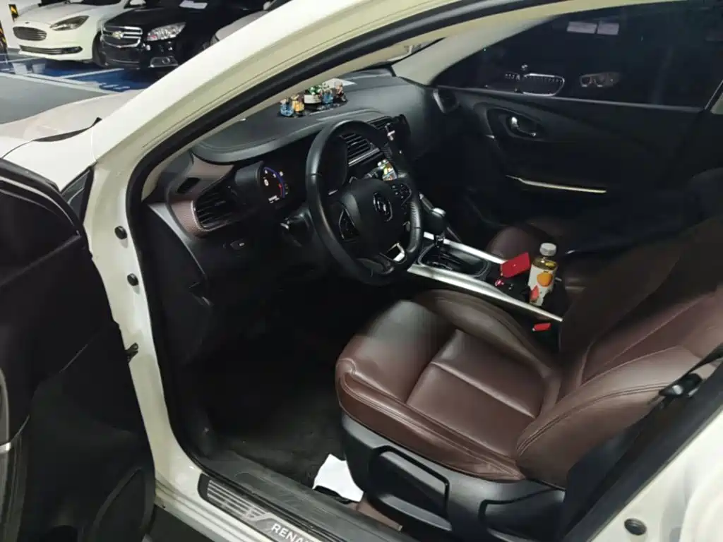 Renault Kadjar — миниатюра 16