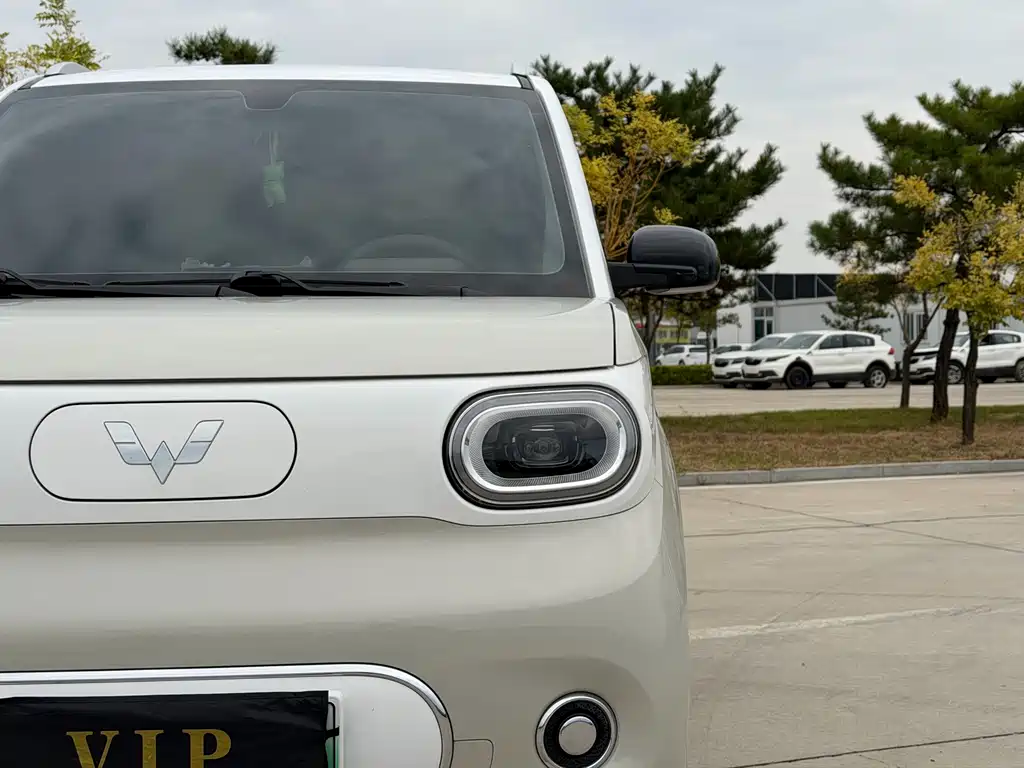 Wuling MINIEV — миниатюра 4