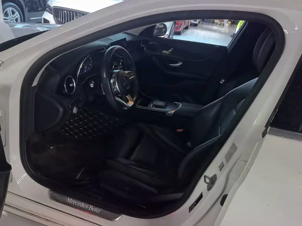 Mercedes-Benz C-Class — миниатюра 16