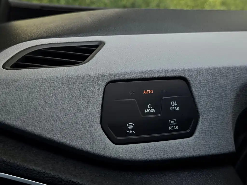 Volkswagen ID.3 — миниатюра 15