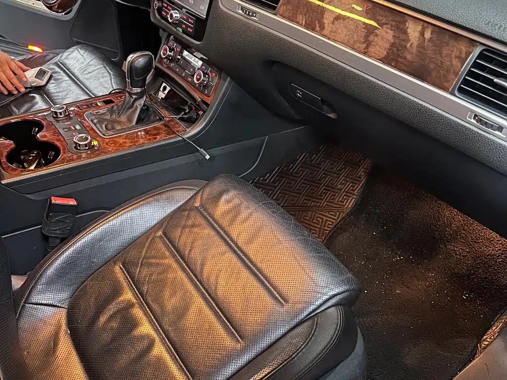 Volkswagen Touareg — миниатюра 9