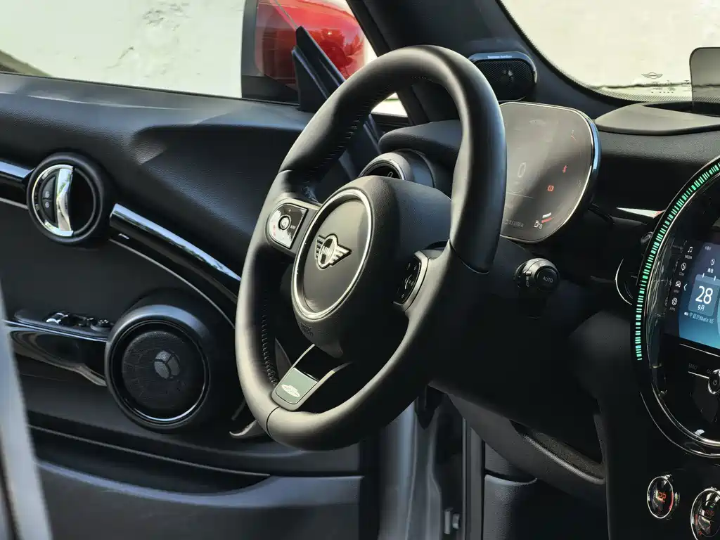 MINI Mini JCW — миниатюра 6