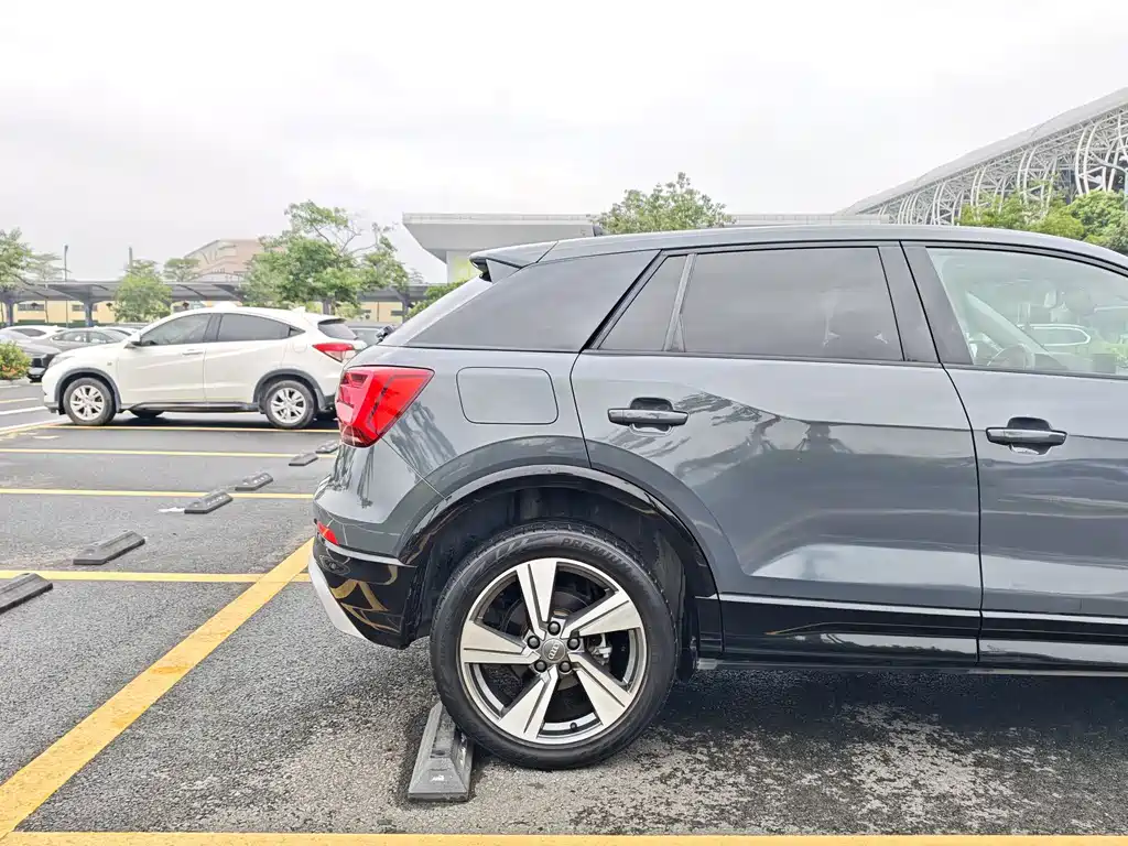 Audi Q2L — миниатюра 24