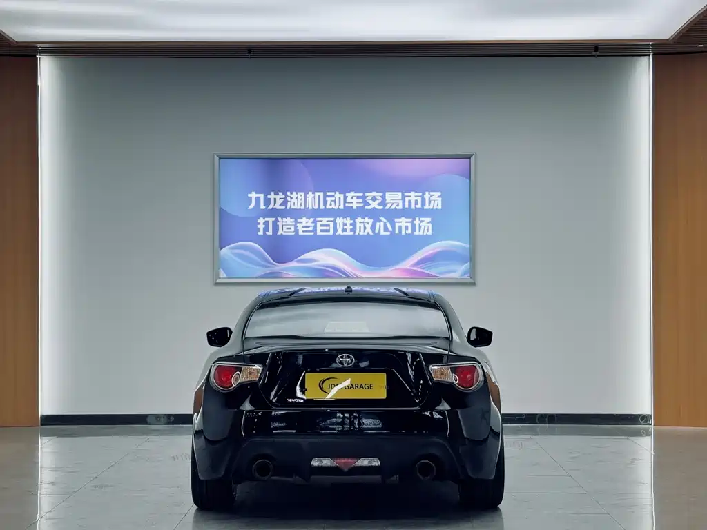 Toyota 86 2.0L Auto Luxury Type, фото 4