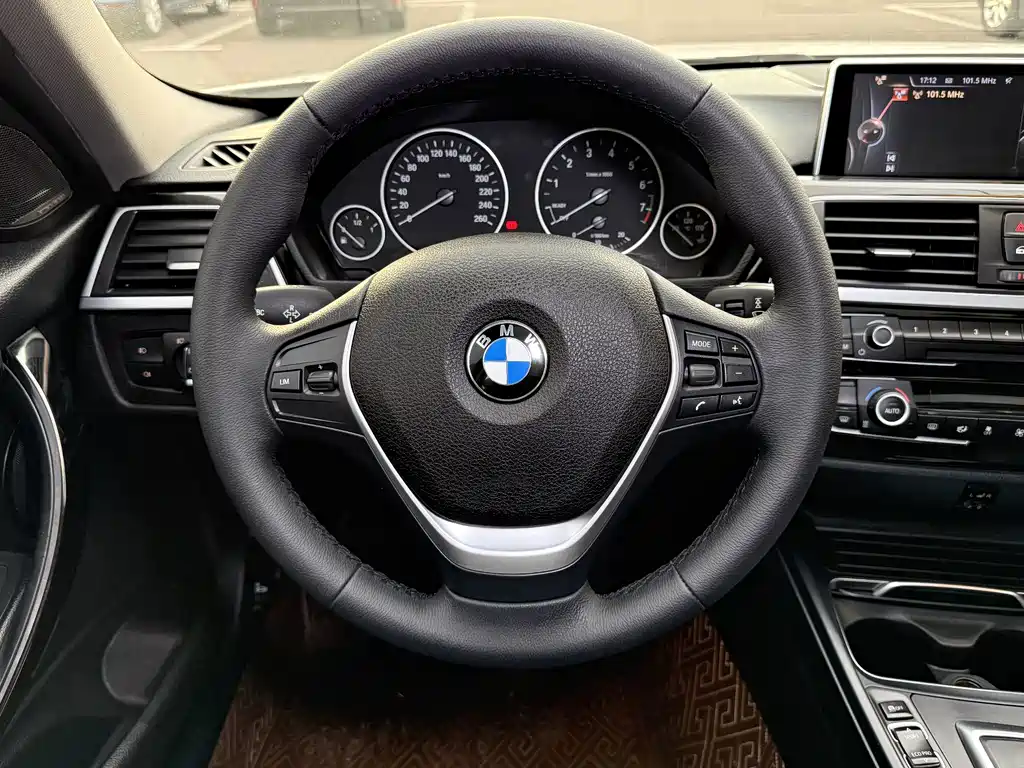 BMW 3 Series — миниатюра 15