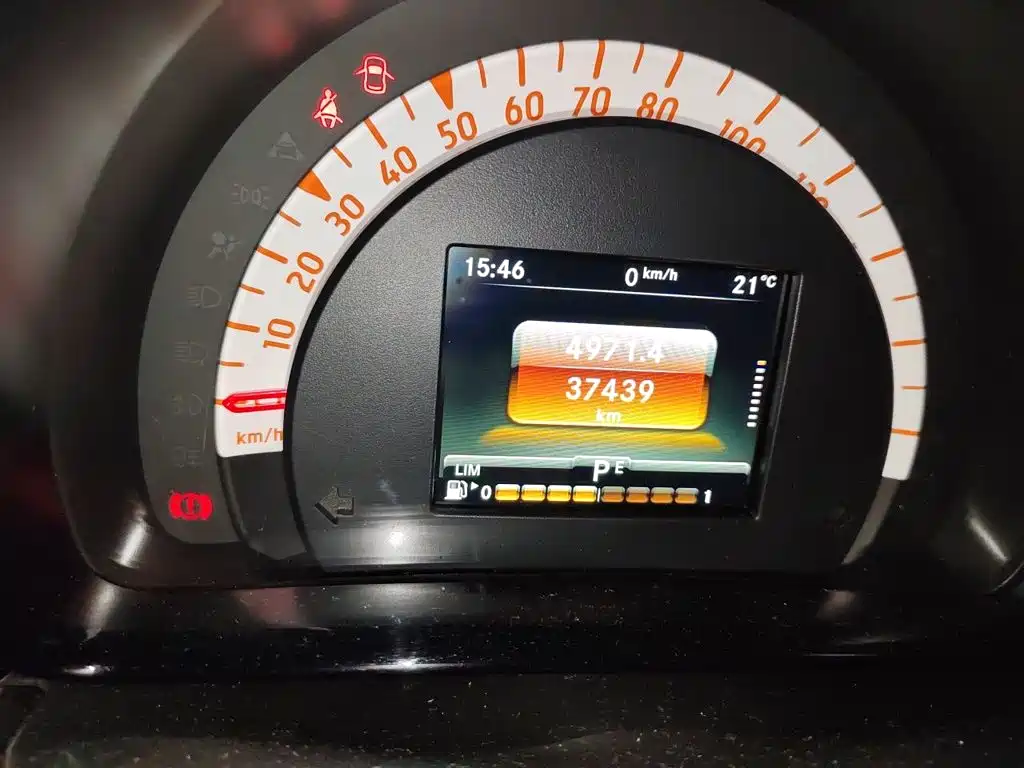 smart Smart Fortwo — миниатюра 8