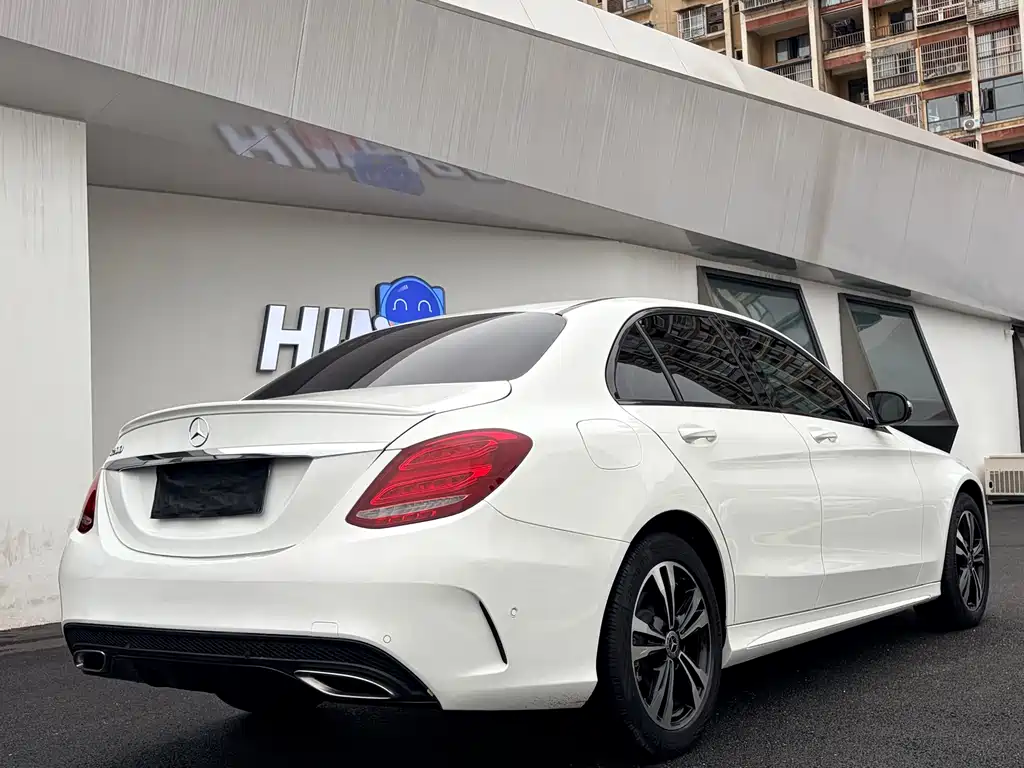 Mercedes-Benz C-Class — миниатюра 5